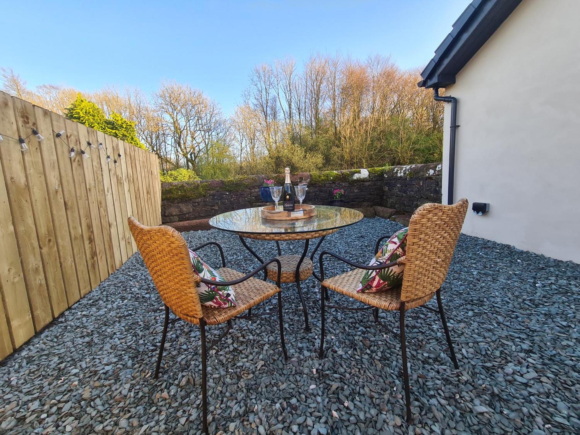 The Nest By Blake View Holidays, A Peaceful Boutique Retreat, 3 Miles From Ennerdale- Small Twin Or King Bed Available Rowrah Esterno foto